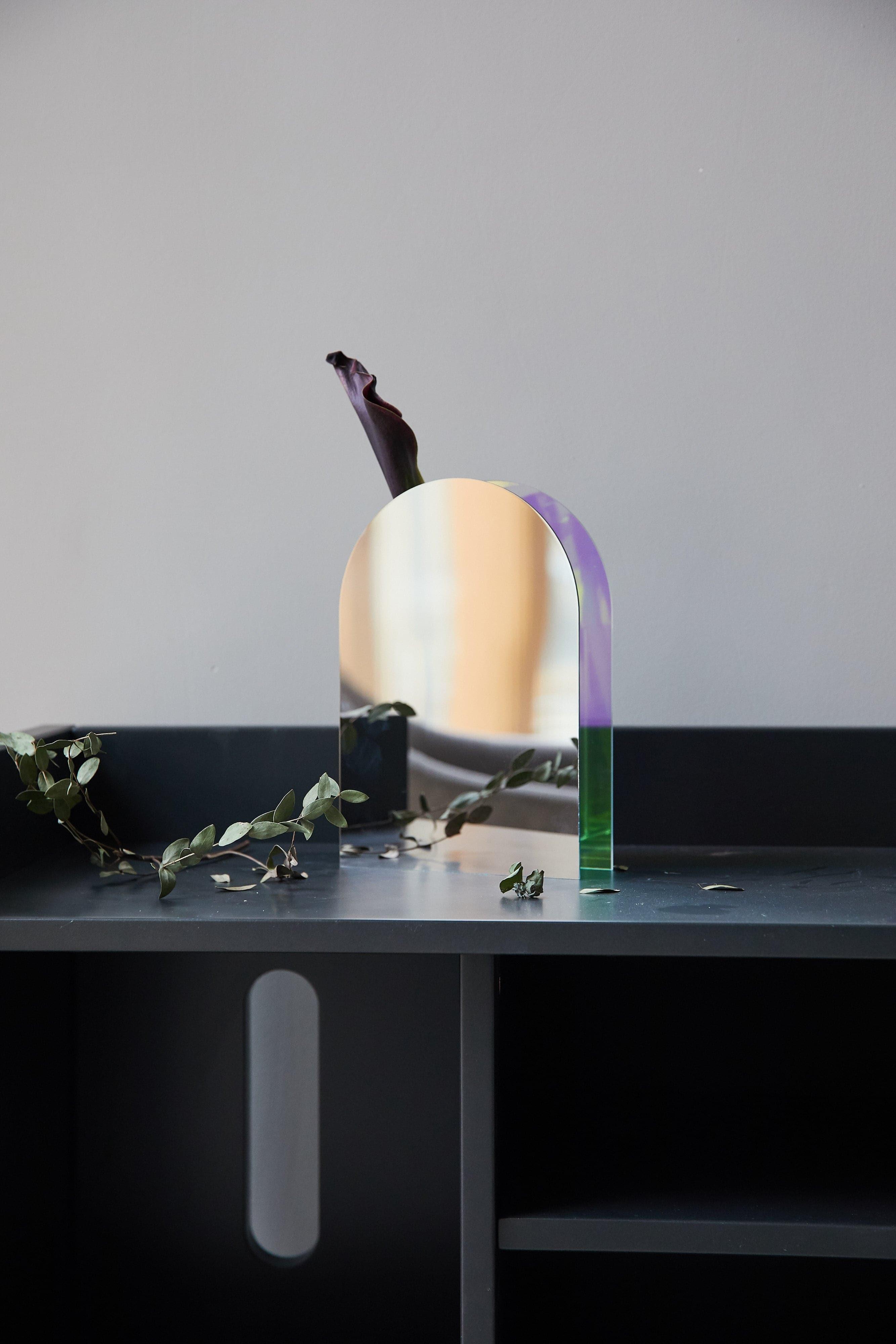 Acrylic Vase - grado