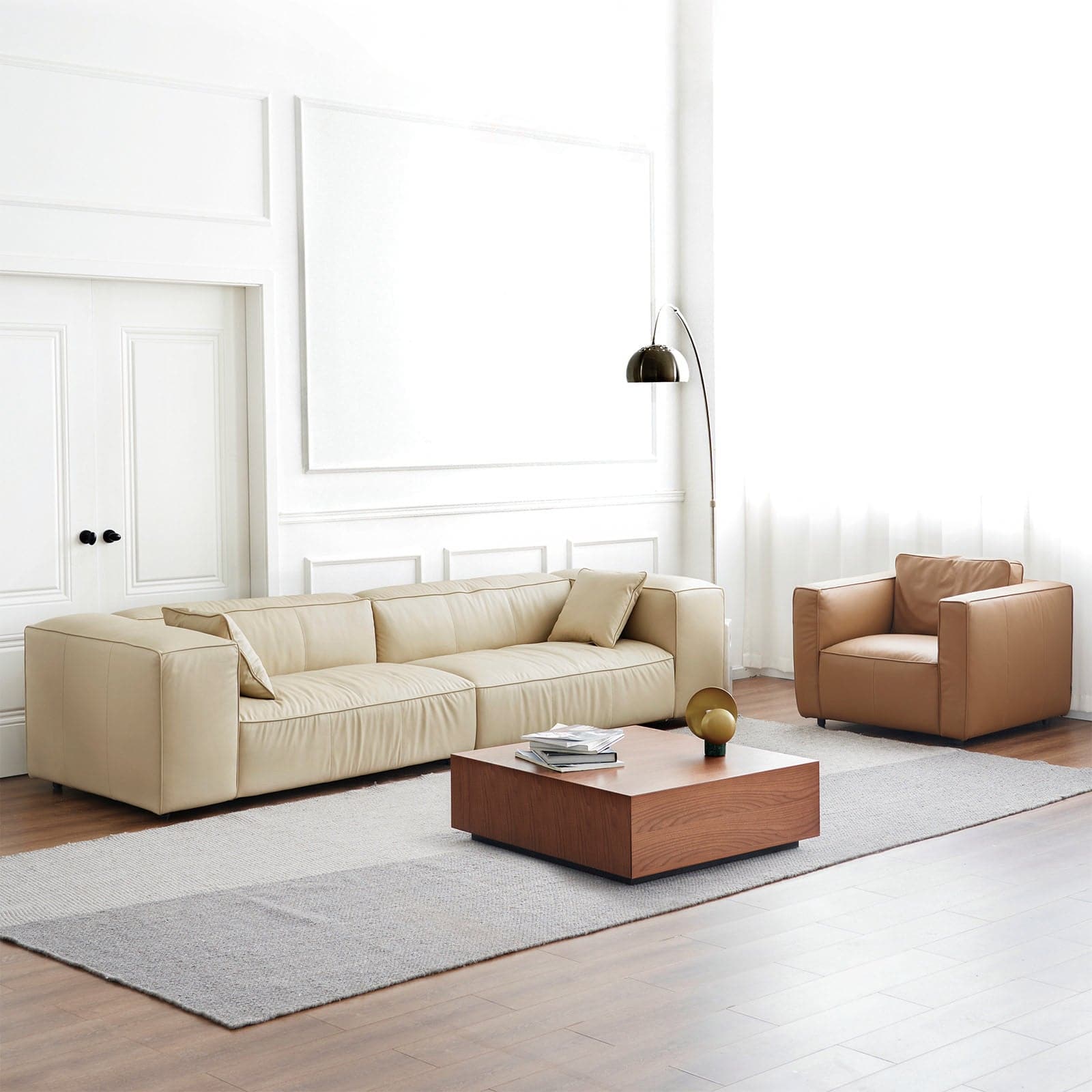 Butter Sofa Soft / Wide Armrests - 5-Seater - grado