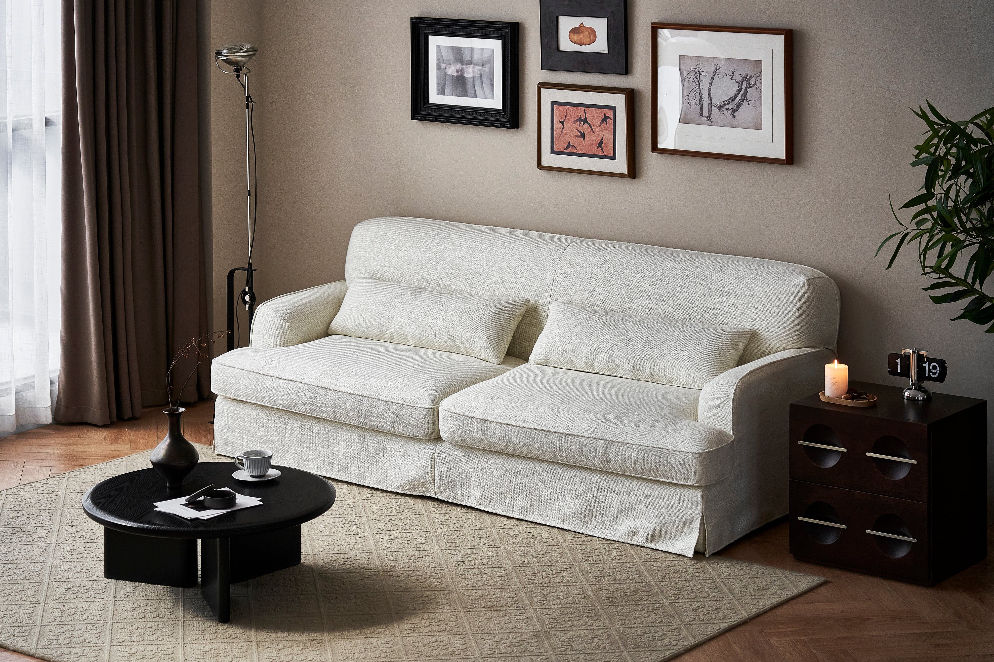 Coco White Sofa - grado