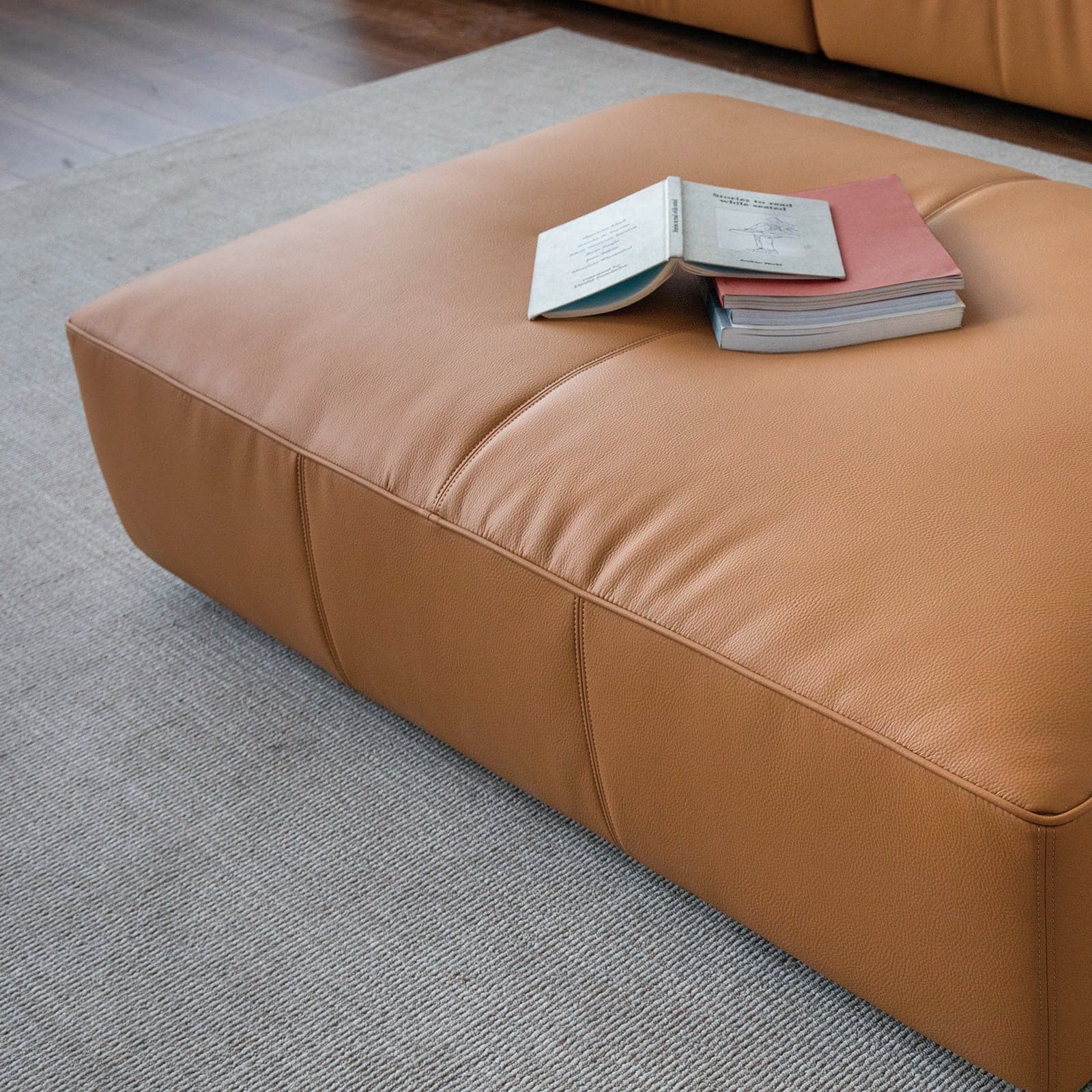 Butter Sofa Soft Pouf - grado