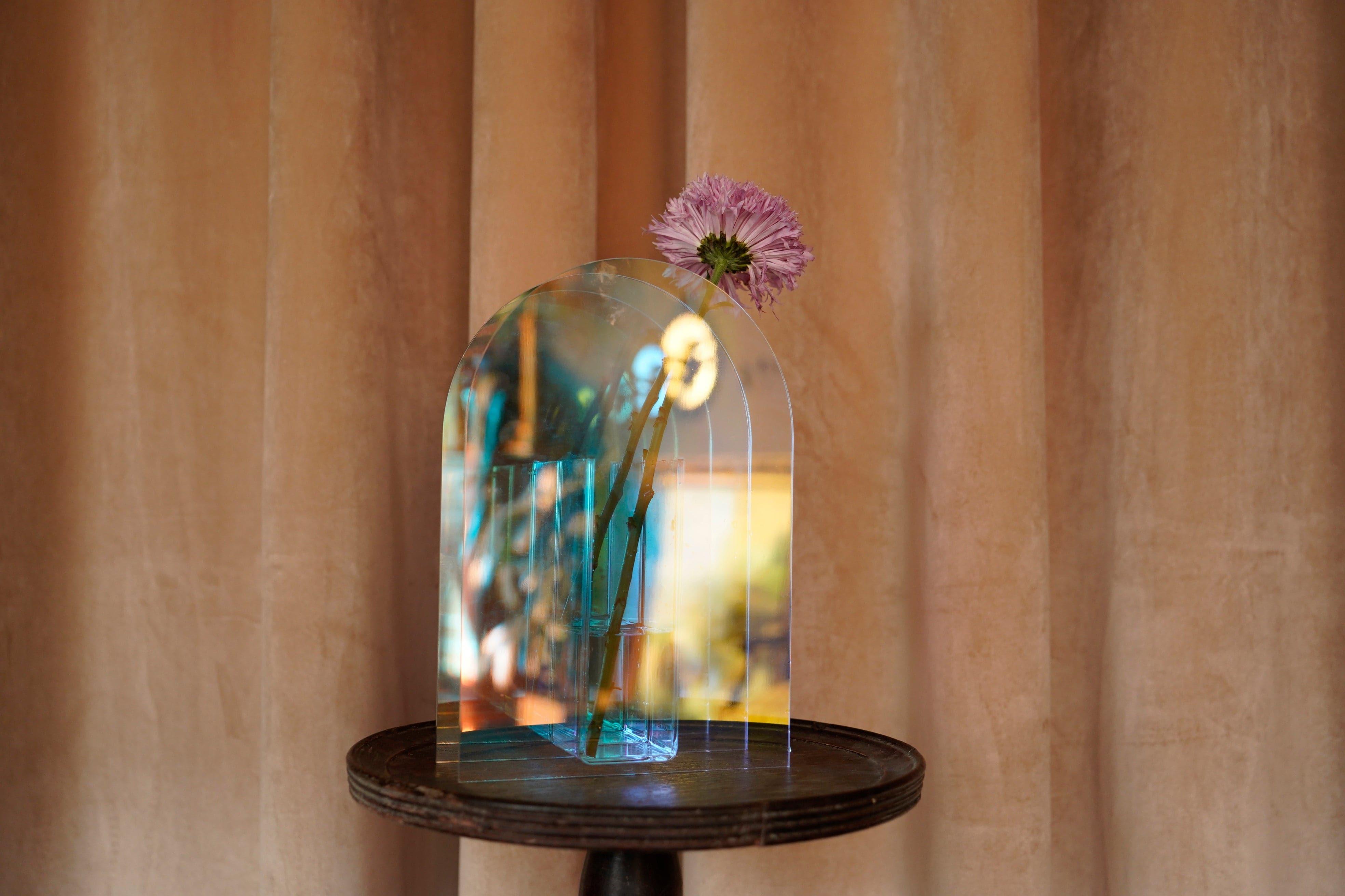 Acrylic Vase - grado